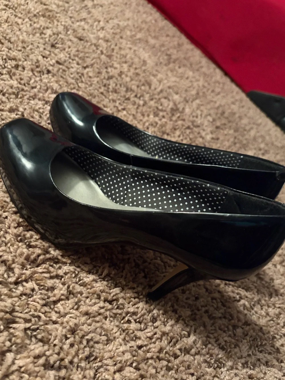 Madden Girl Women's Black Patent Leather size 7.5 pumps heels